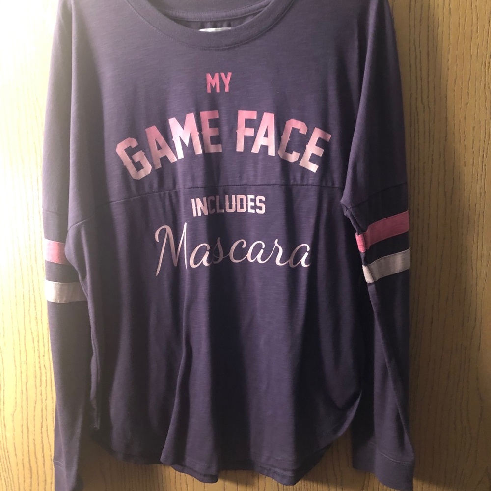 EUC Long sleeve top size medium